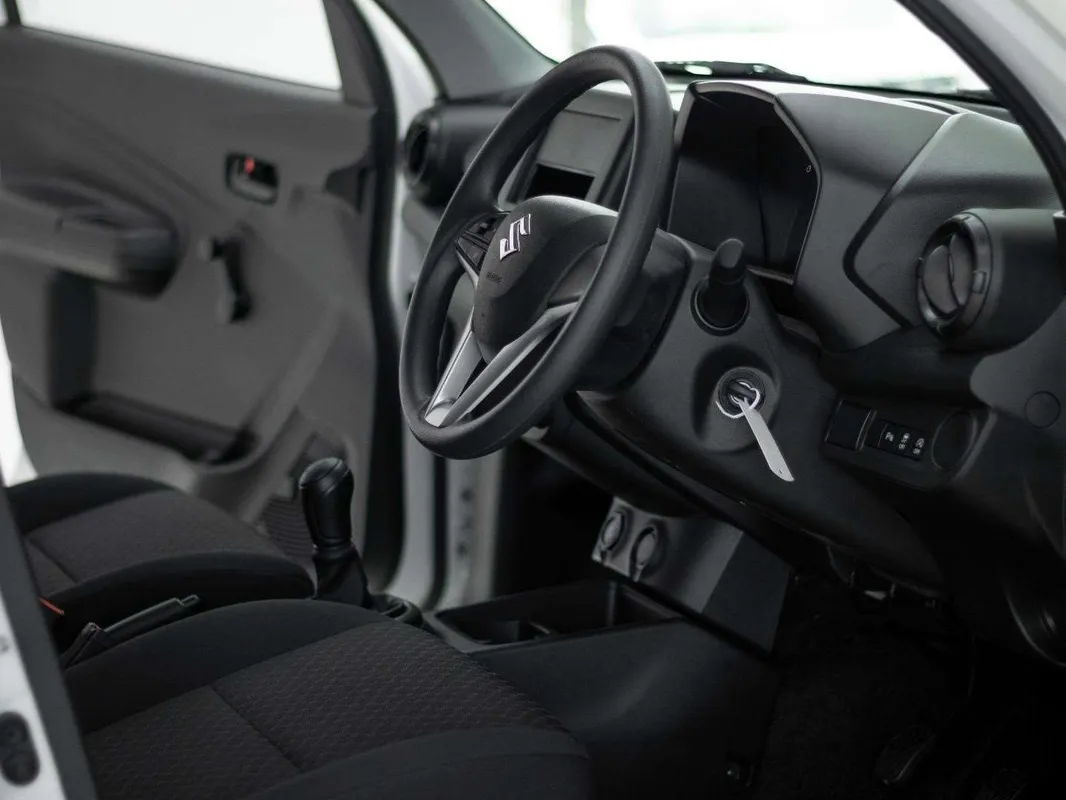 Suzuki Celerio 1.0 GA MT - Image 9