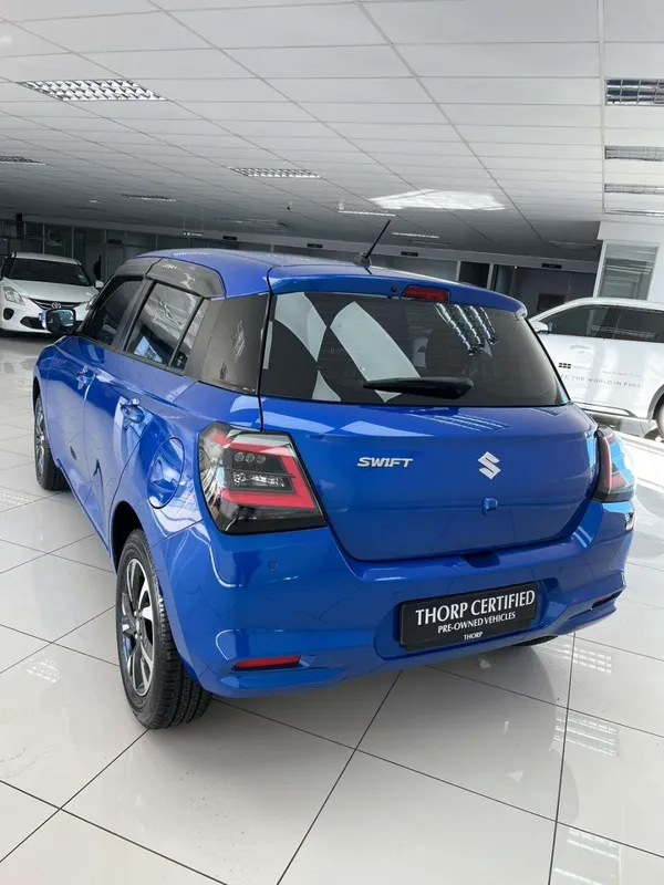 Suzuki Swift 1.2 GLX MT - Image 8