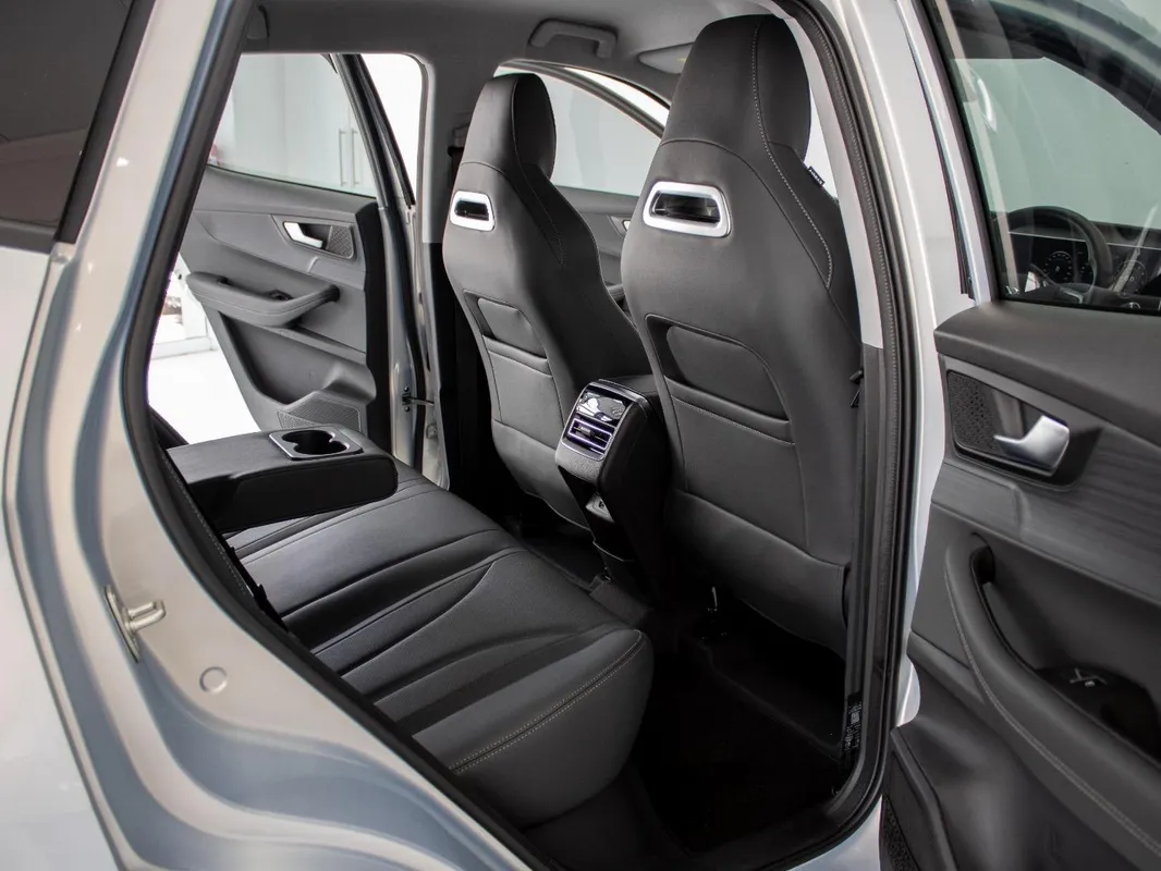 Chery Tiggo 4 Cross 1.5T ME DCT - Image 18