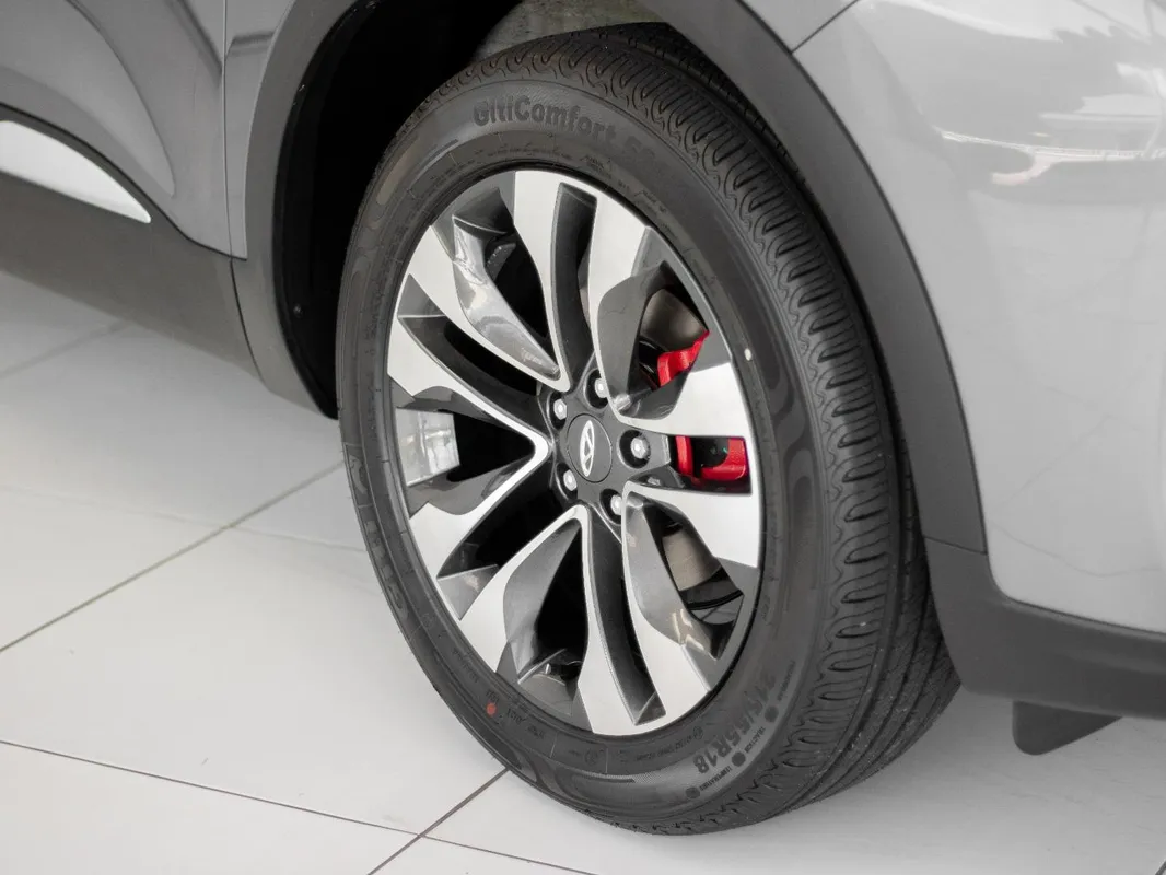 Chery Tiggo 4 Cross 1.5T Comfort DCT - Image 9