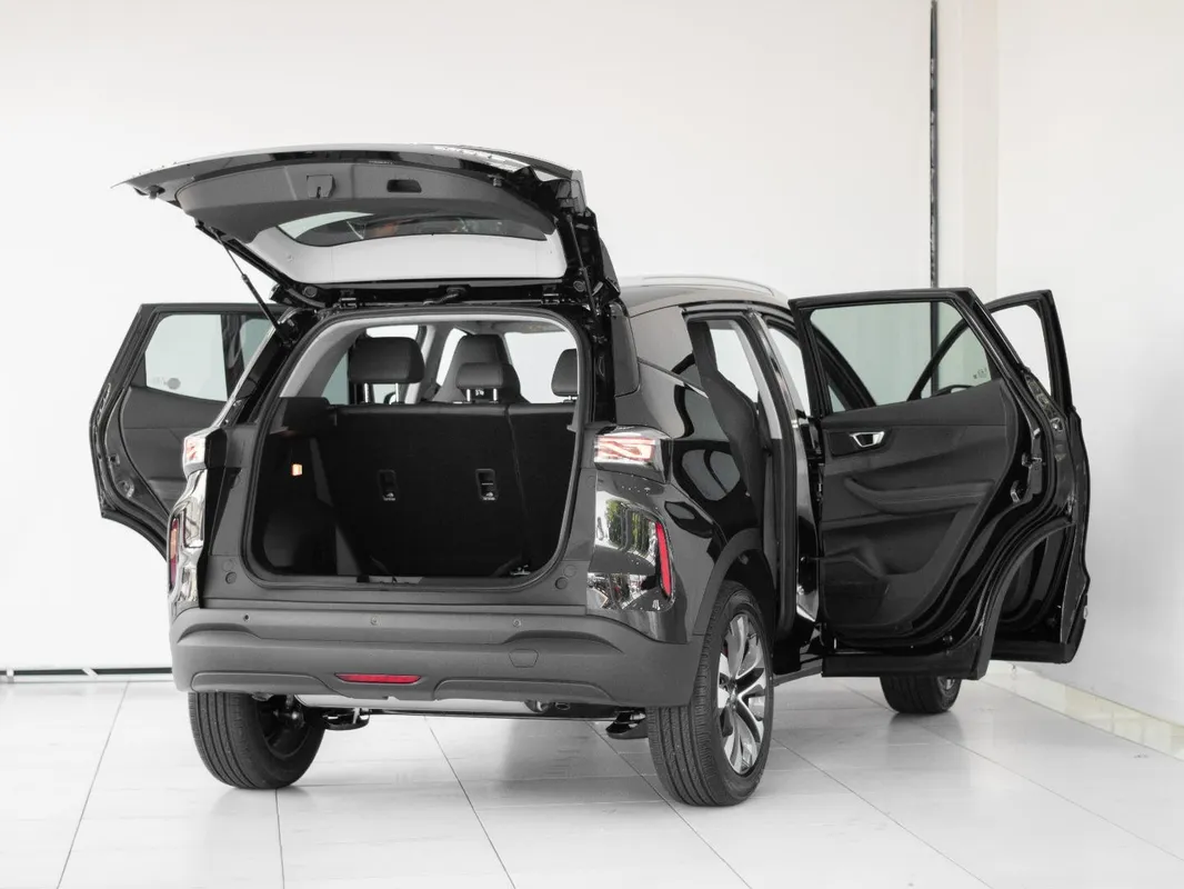 Chery Tiggo 4 Cross 1.5T Comfort DCT - Image 7