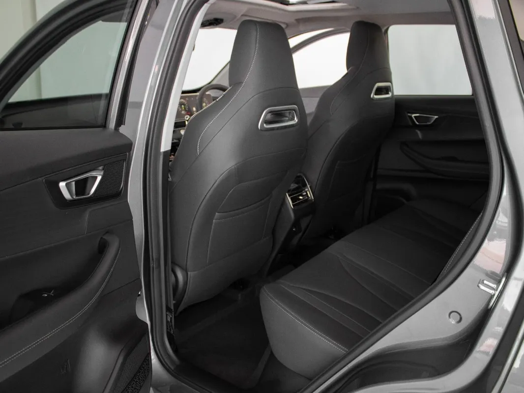Chery Tiggo 4 Cross 1.5T Elite DCT - Image 19