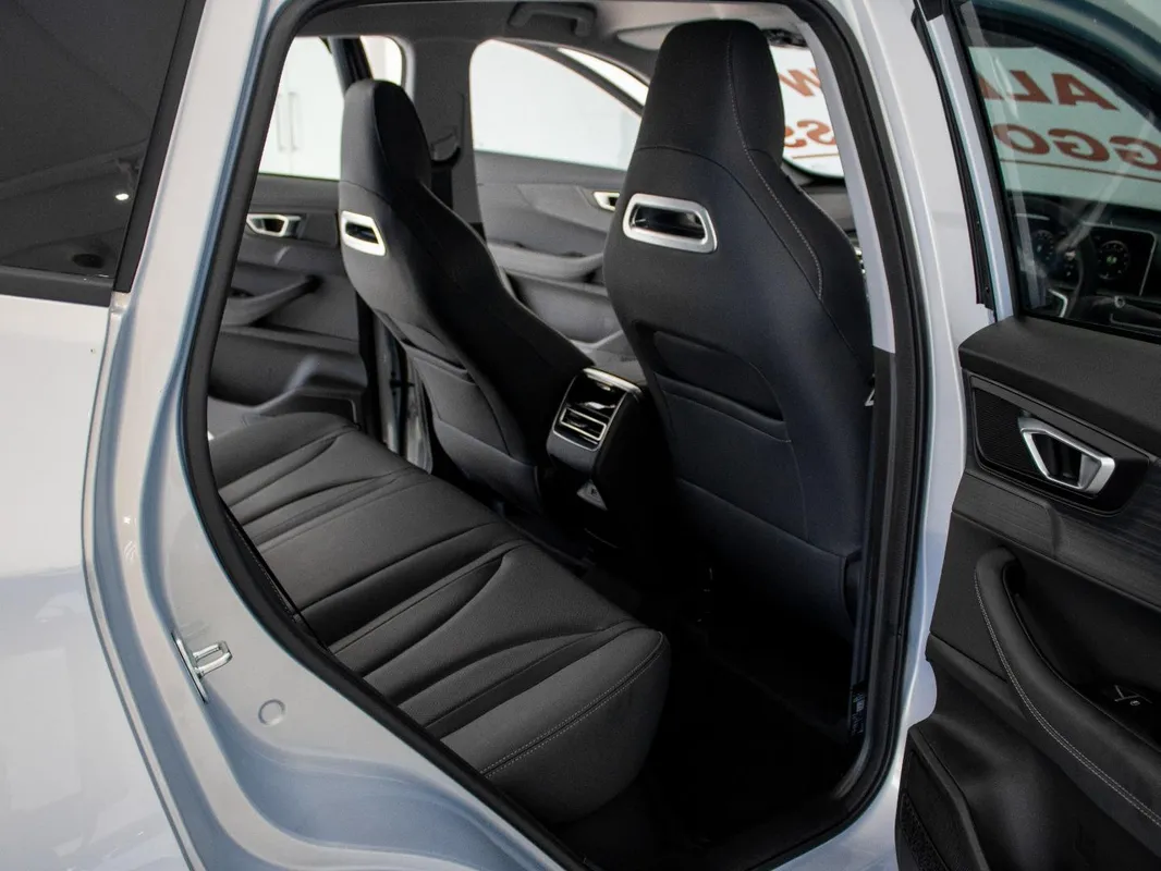 Chery Tiggo 4 Cross 1.5T Elite DCT - Image 12