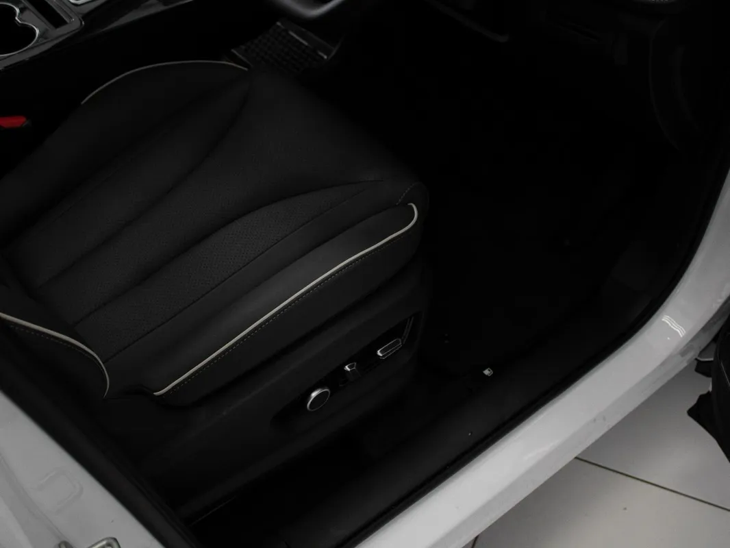 Chery Tiggo 4 Cross 1.5 HEV Elite DHT - Image 18