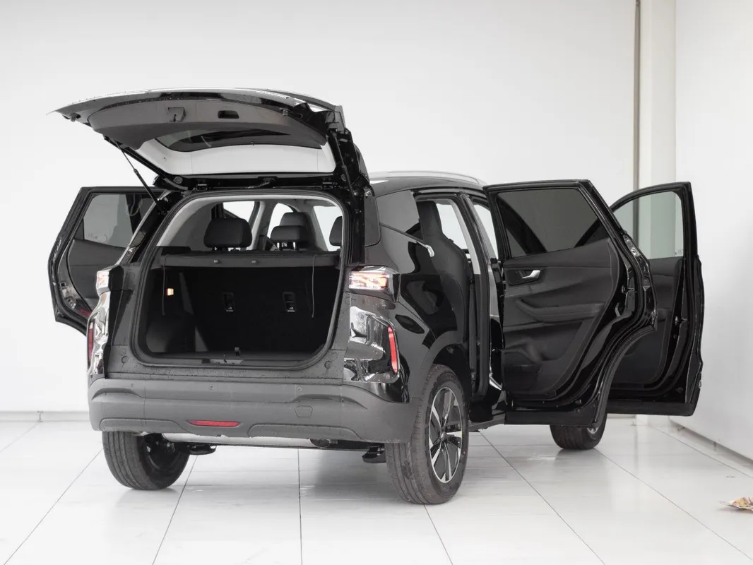 Chery Tiggo 4 Cross 1.5 HEV Elite DHT - Image 9
