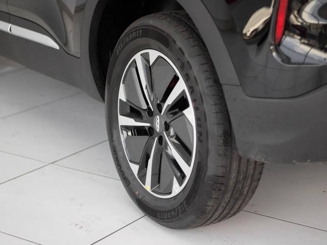 Chery Tiggo 4 Cross 1.5 HEV Elite DHT - Image 10