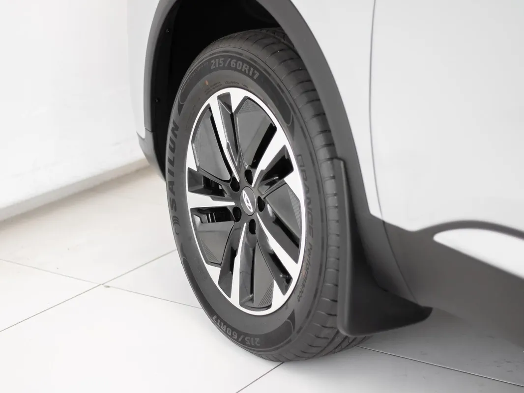 Chery Tiggo 4 Cross 1.5 HEV Elite DHT - Image 8