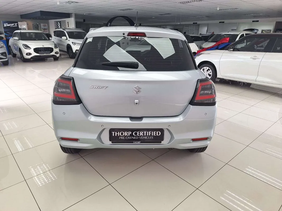 Suzuki Swift 1.2 GLX CVT - Image 6