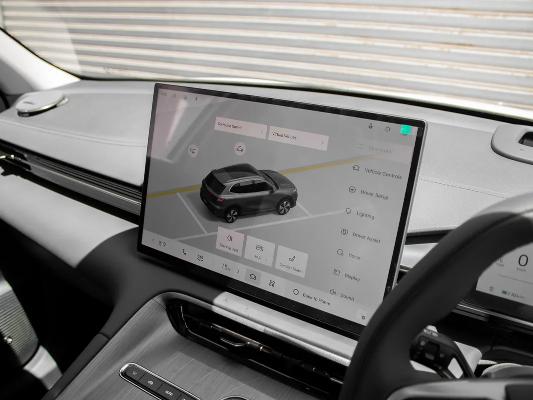 Geely E5 Aspire - Image 10