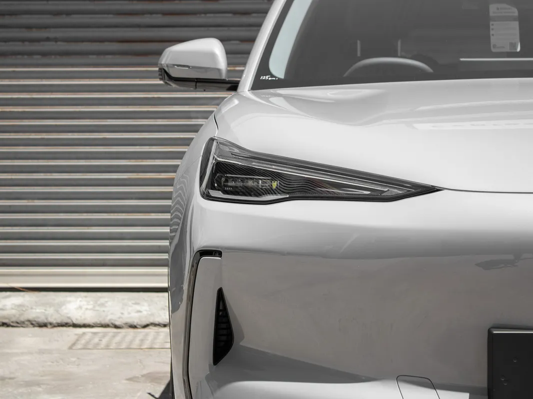 Geely E5 Apex - Image 3