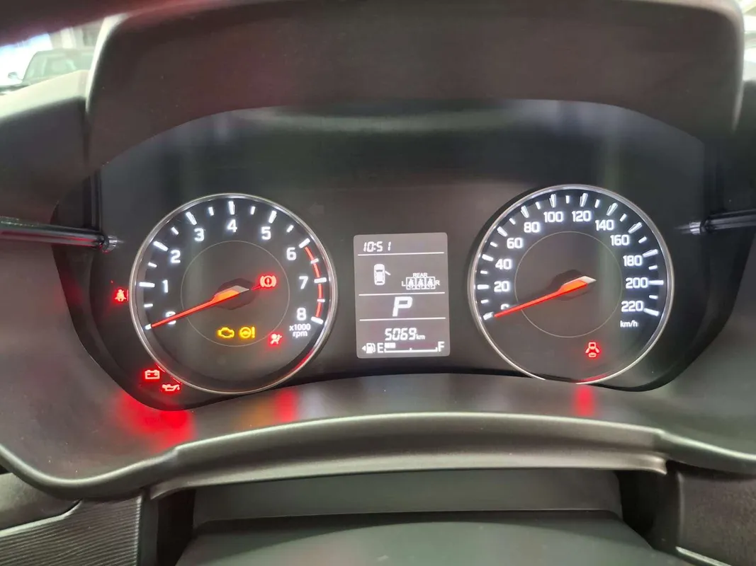 Suzuki Dzire 1.2 GL+ CVT - Image 11