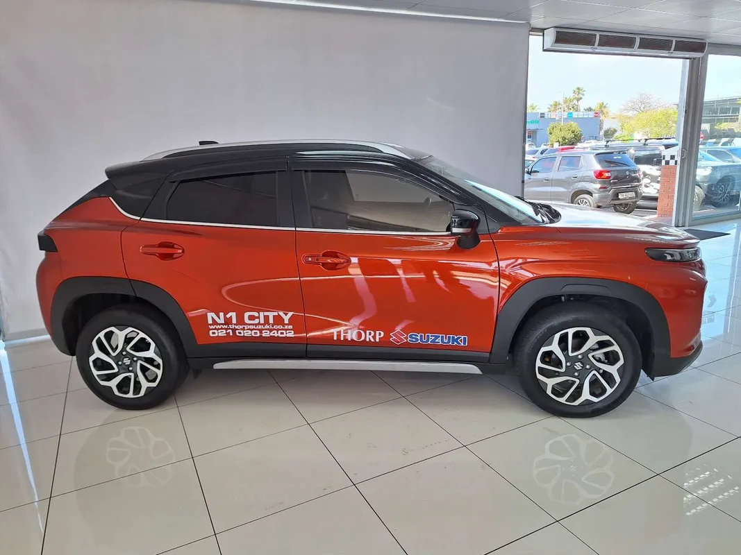 Suzuki Fronx 1.5 GLX 4AT - Image 2