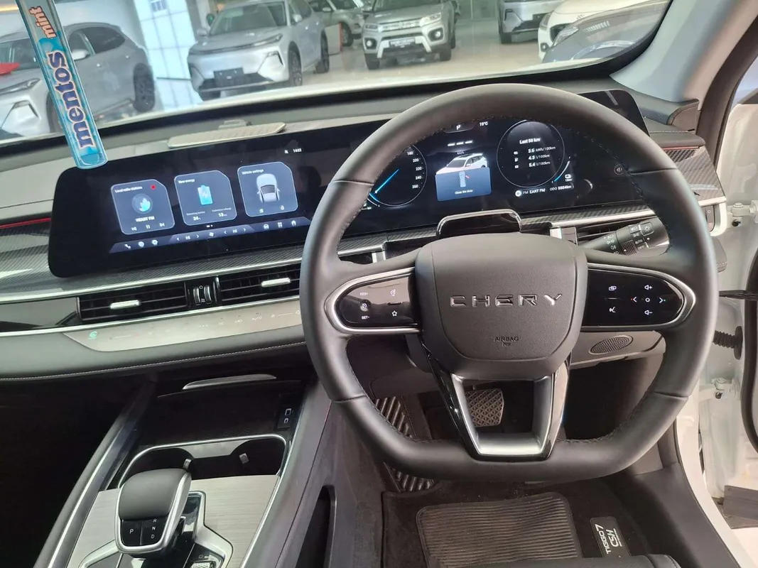 Chery Tiggo 7 1.5T CSH Plus DHT (PHEV) - Image 15