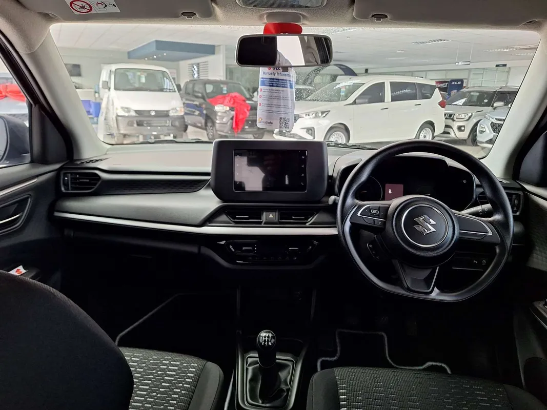 Suzuki Swift 1.2 GL+ MT - Image 10