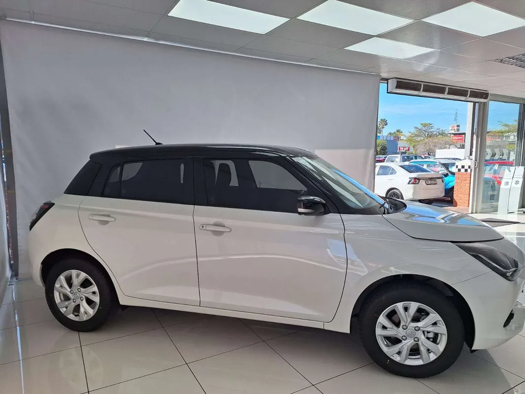 Suzuki Swift 1.2 GL+ CVT - Image 2