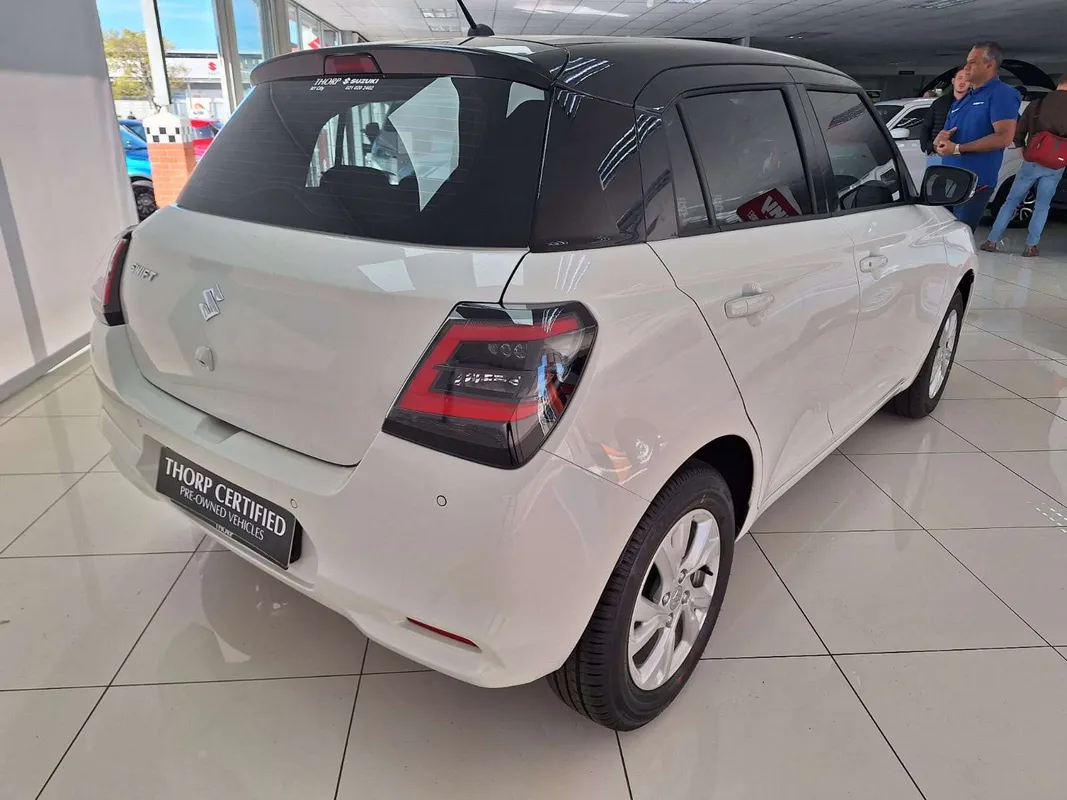 Suzuki Swift 1.2 GL+ CVT - Image 5