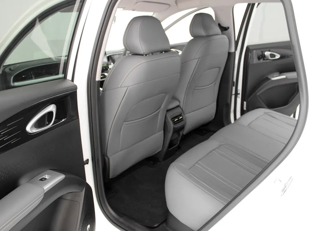 Geely E2 Aspire - Image 15