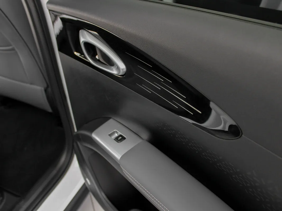 Geely E2 Aspire - Image 20