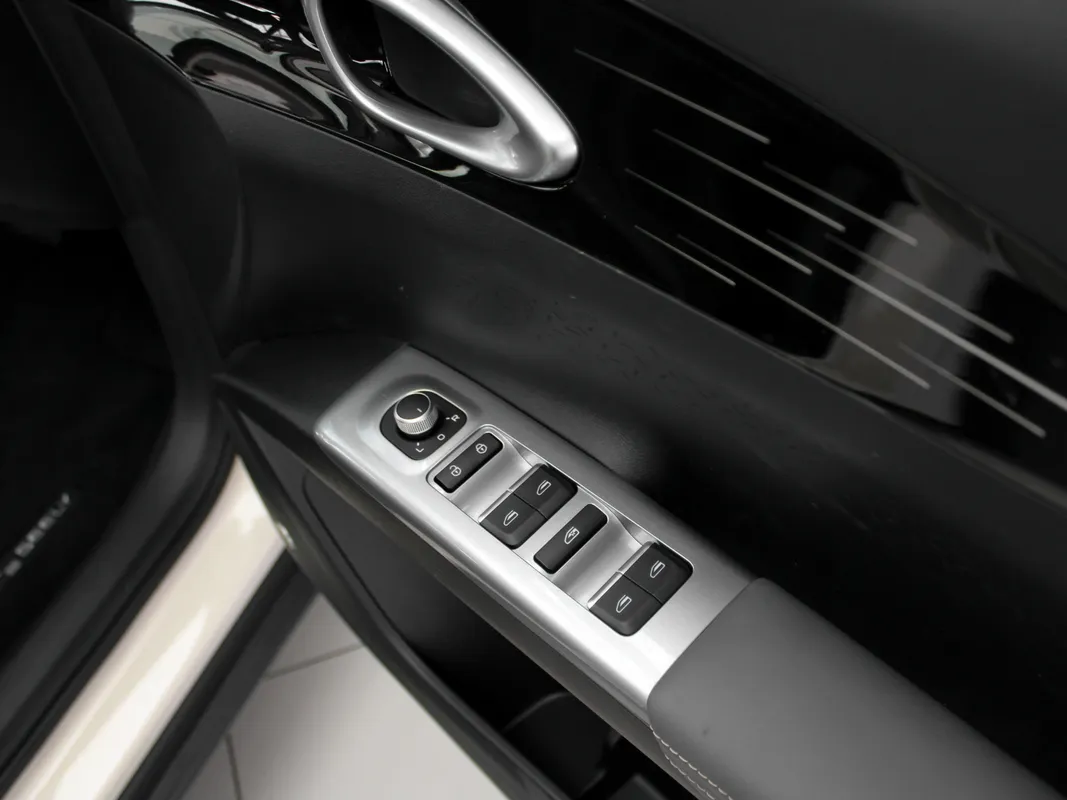 Geely E2 Aspire - Image 15