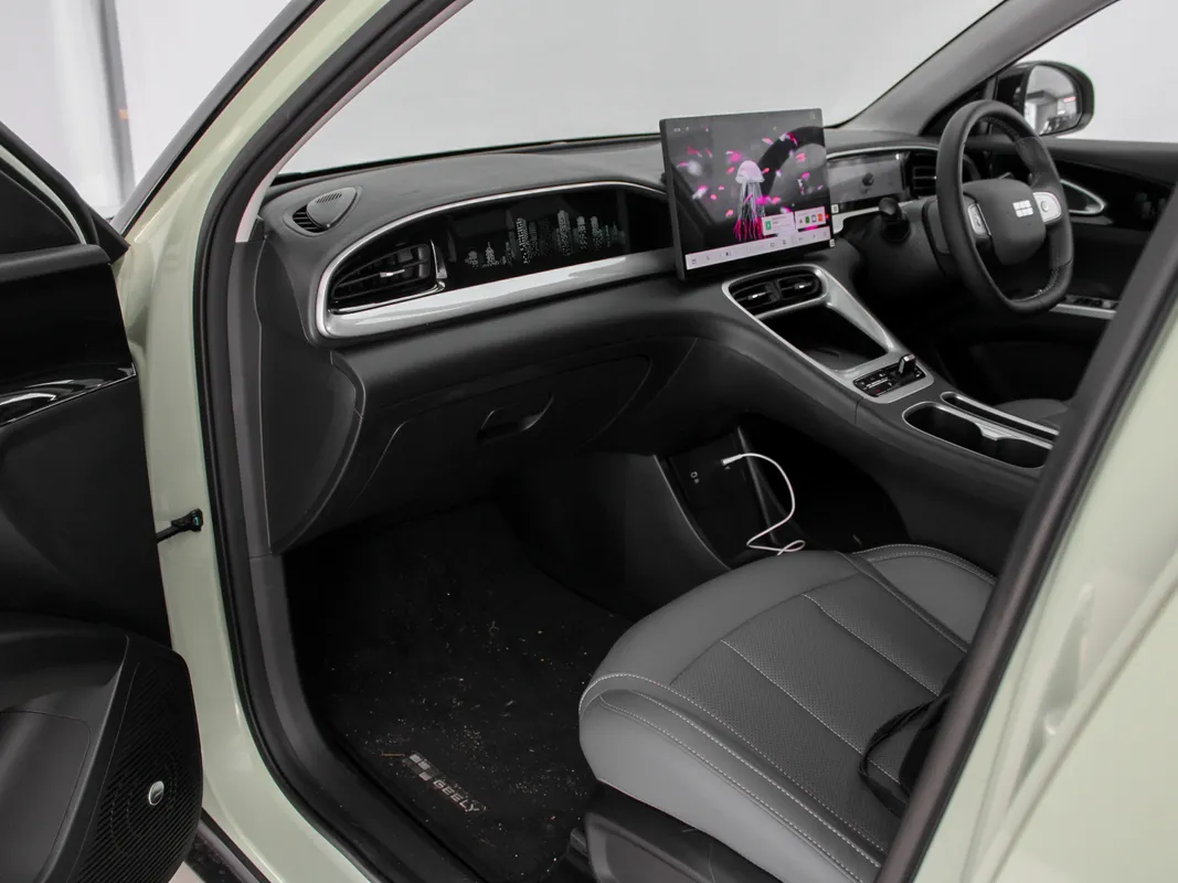 Geely E2 Apex - Image 9