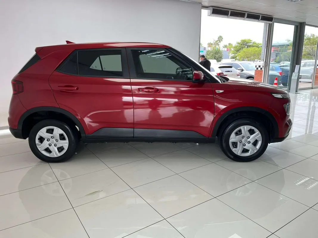 Hyundai Venue 1.0 TGDI Motion DCT - Image 2