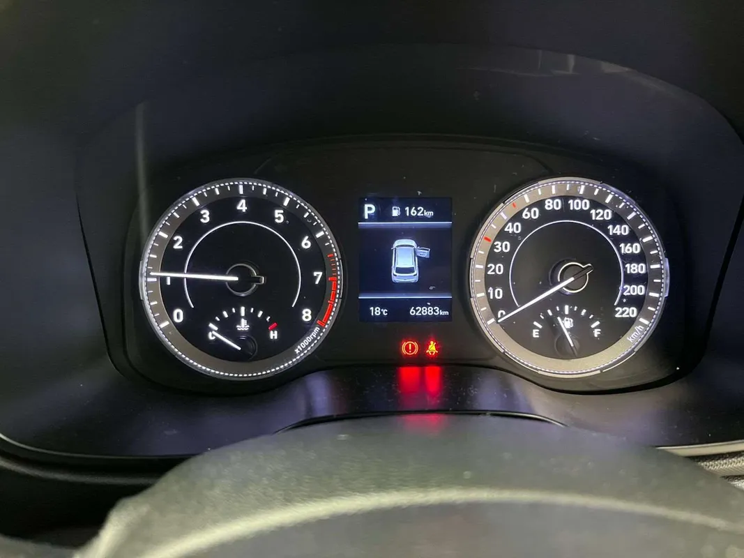 Hyundai Venue 1.0 TGDI Motion DCT - Image 12