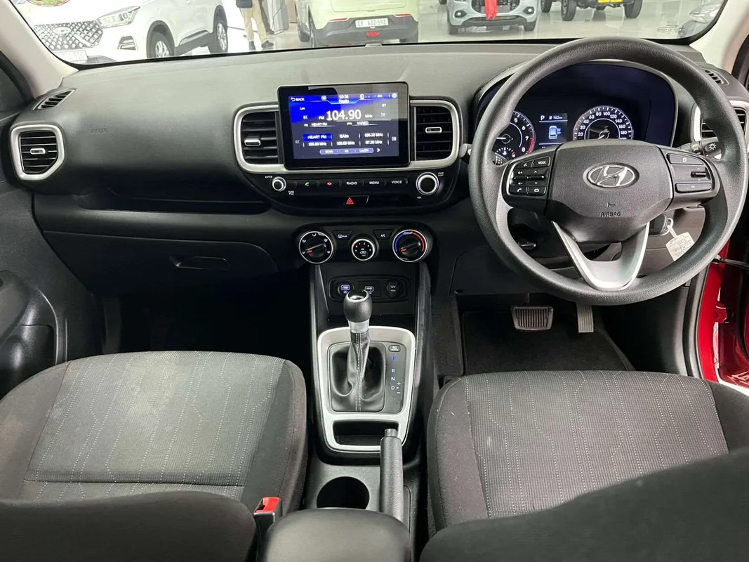 Hyundai Venue 1.0 TGDI Motion DCT - Image 14