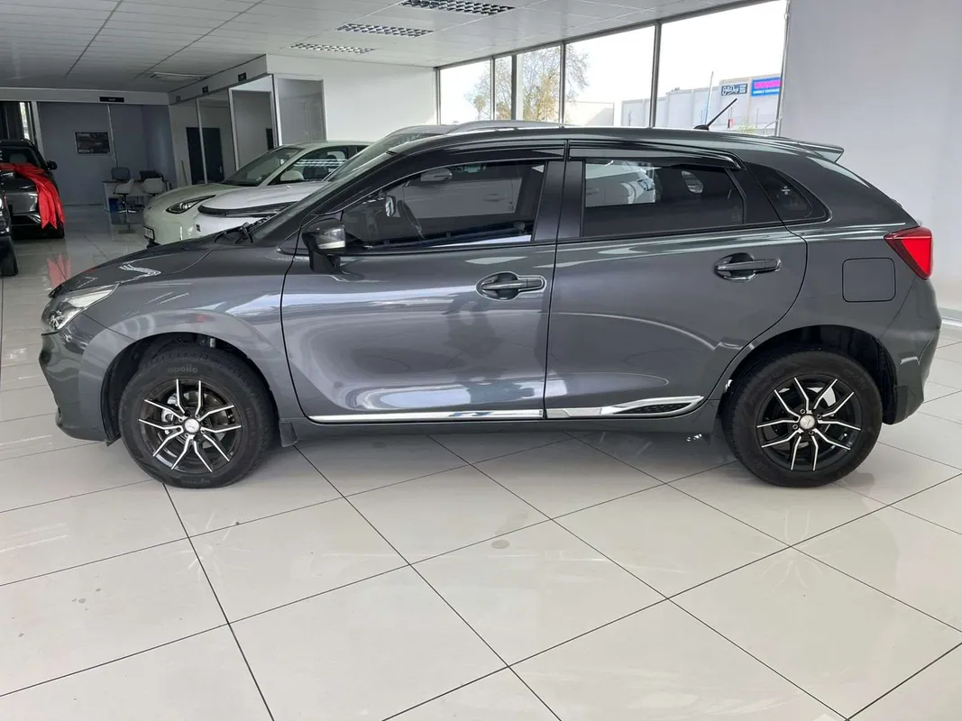 Suzuki Baleno 1.5 GL MT - Image 4