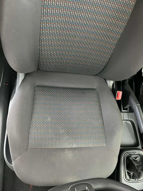 Volkswagen Polo Vivo hatch 1.4 Trendline - Image 11