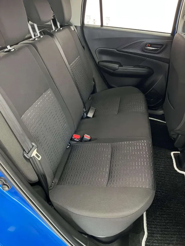 Suzuki Swift 1.2 GLX MT - Image 12