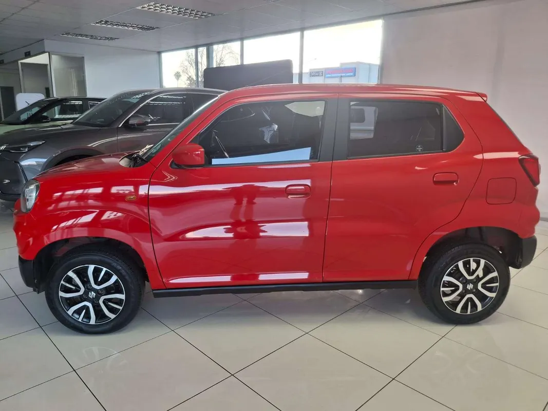 Suzuki S-Presso 1.0 GL+ MT - Image 4