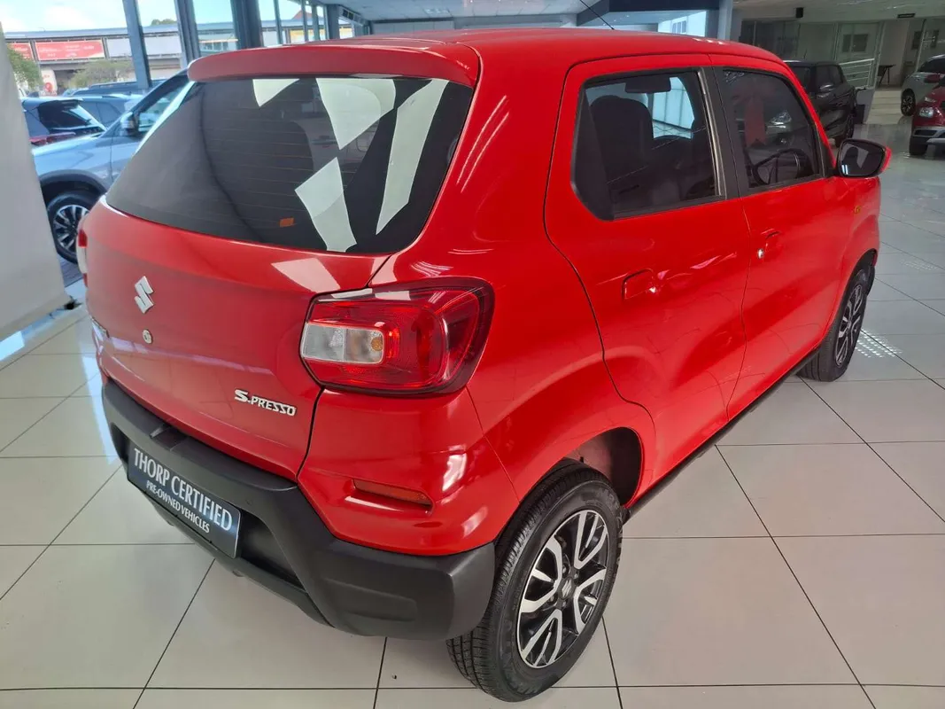 Suzuki S-Presso 1.0 GL+ MT - Image 6
