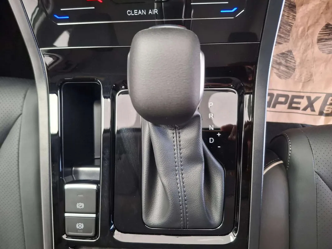 Chery Tiggo 4 Cross 1.5 LiT CVT - Image 15