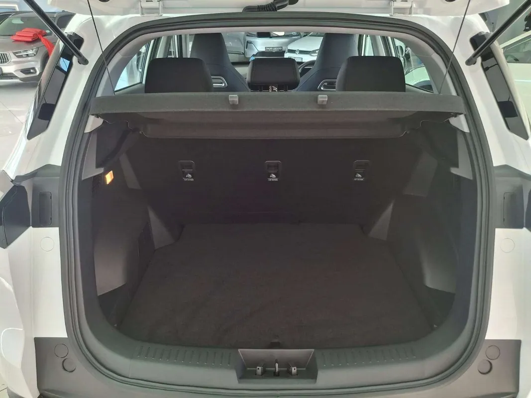 Chery Tiggo 4 Cross 1.5 LiT CVT - Image 10