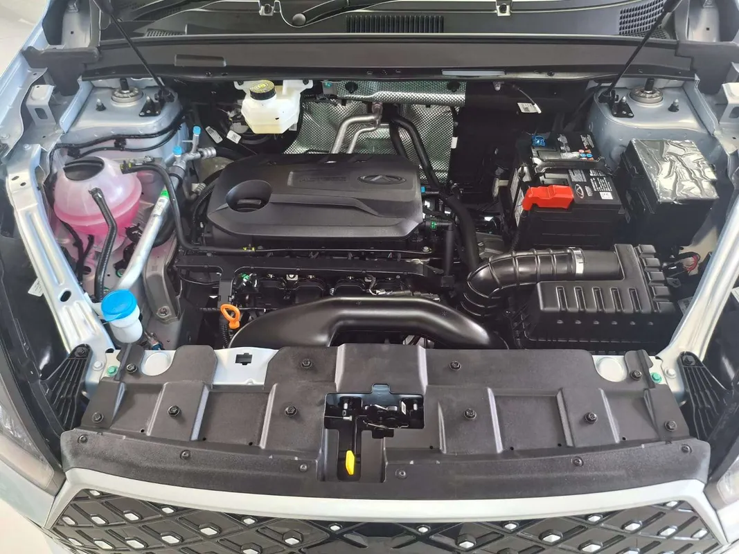 Chery Tiggo 4 Cross 1.5 LiT CVT - Image 11