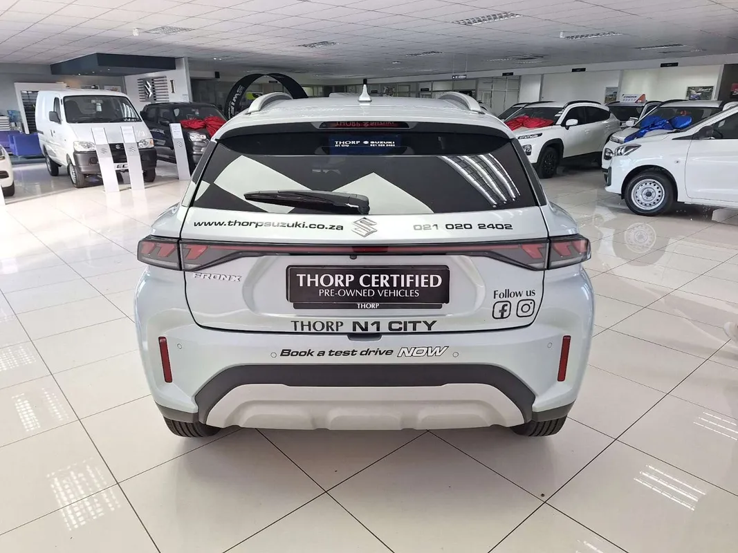 Suzuki Fronx 1.5 GLX 5MT - Image 7