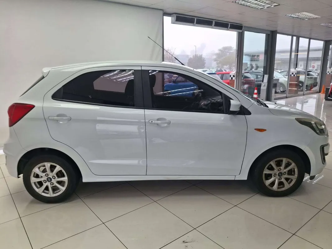 Ford Figo hatch 1.5 Trend auto - Image 2