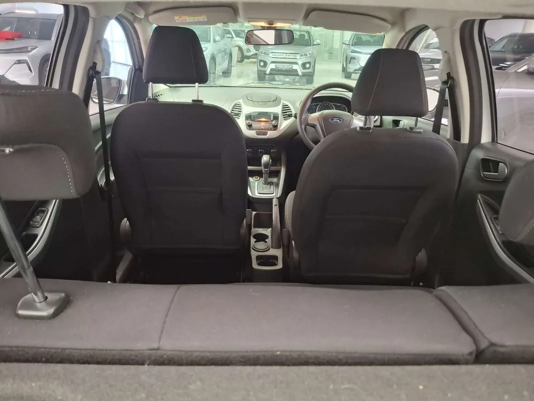 Ford Figo hatch 1.5 Trend auto - Image 11