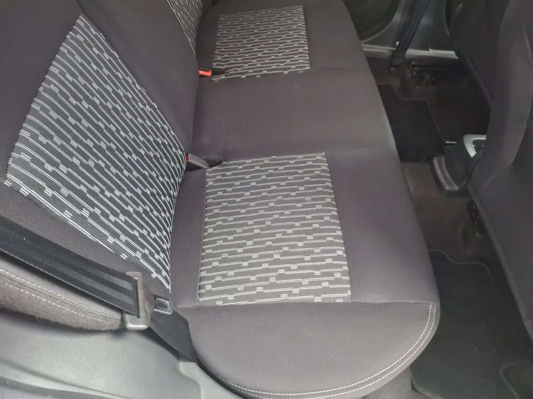 Ford Figo hatch 1.5 Trend auto - Image 12