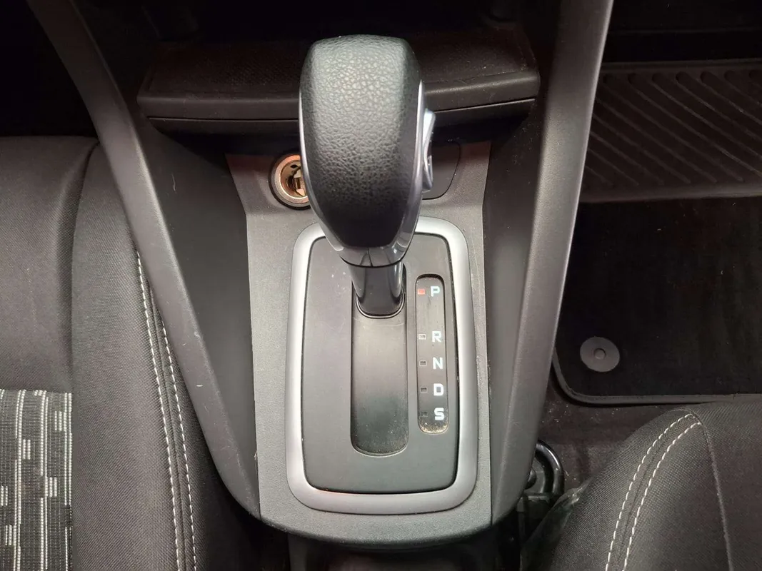 Ford Figo hatch 1.5 Trend auto - Image 14