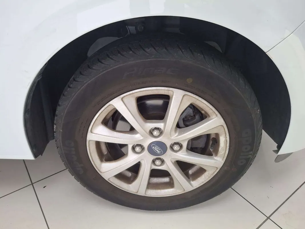 Ford Figo hatch 1.5 Trend auto - Image 9