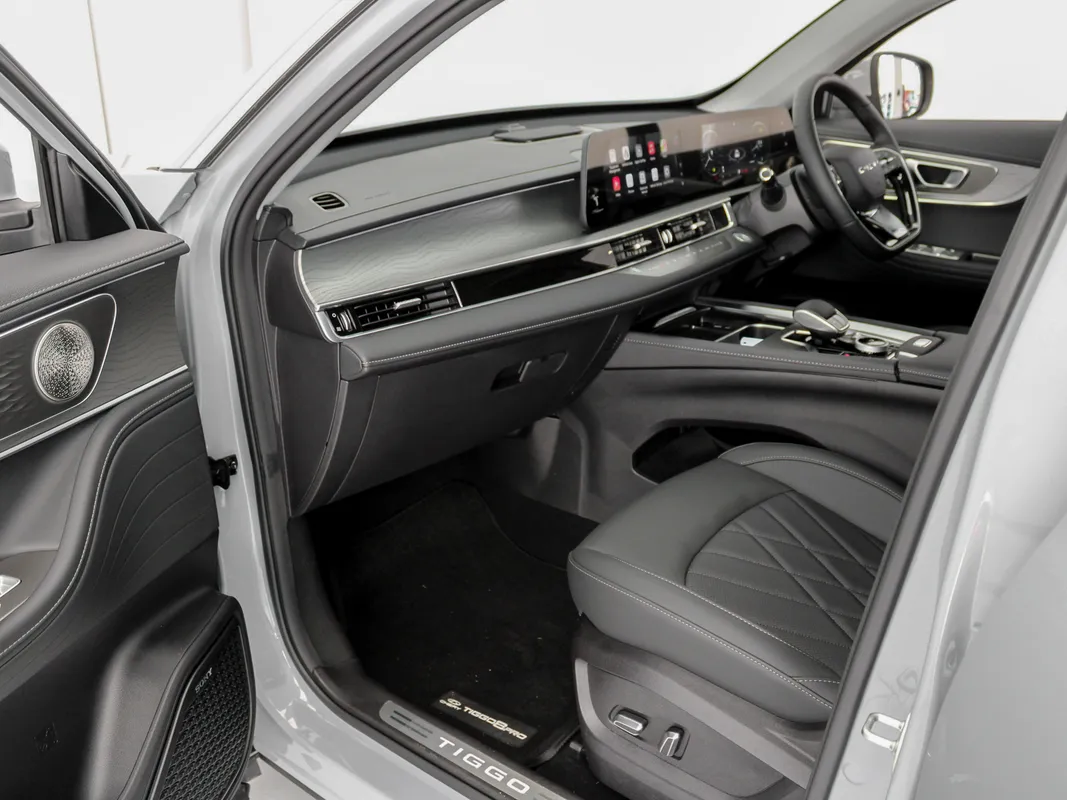 Chery Tiggo 8 Pro 1.6 TDGI LS DCT - Image 10