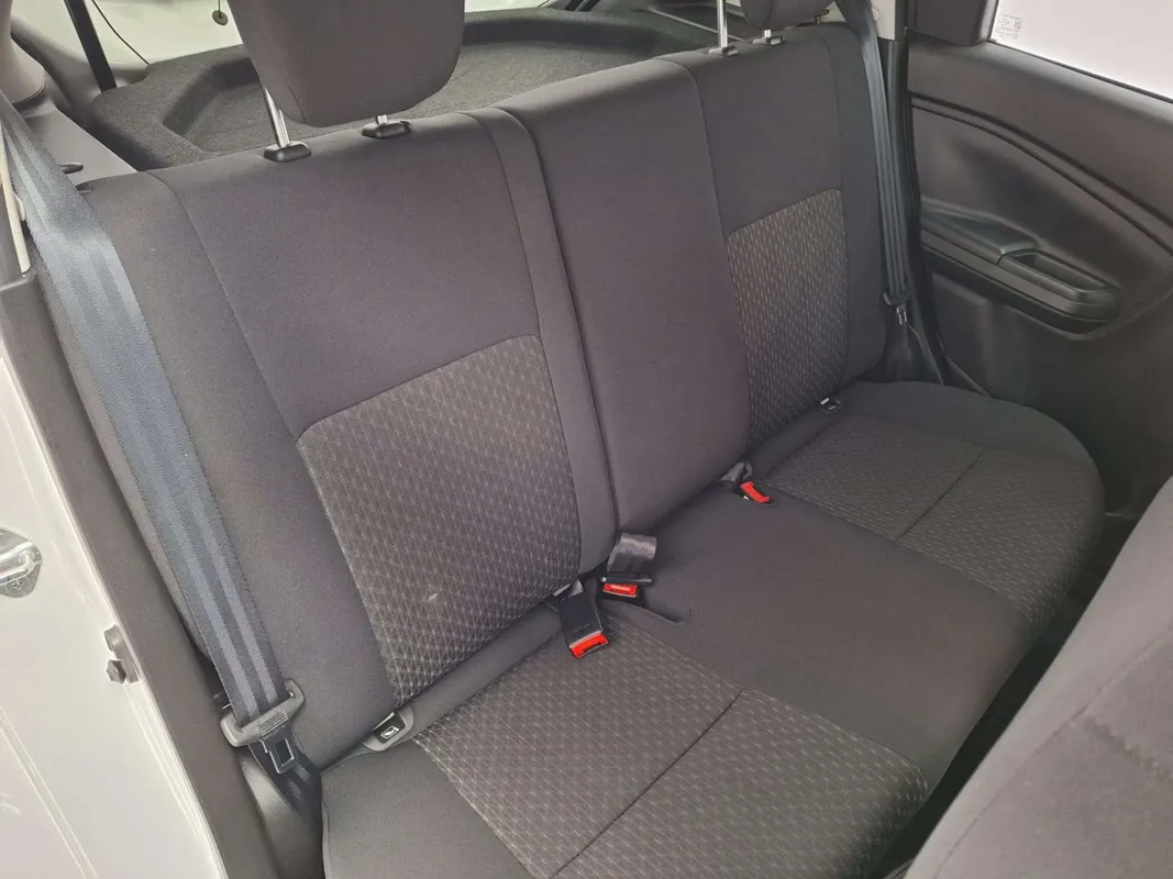 Suzuki Celerio 1.0 GL AMT - Image 7