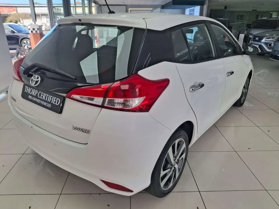 Toyota Yaris 1.5 Xs auto - Image 6