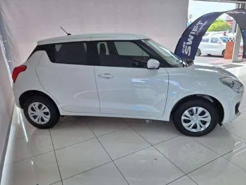 Suzuki Swift 1.2 GL - Image 2