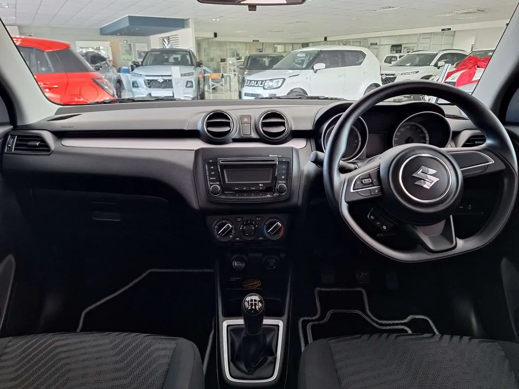 Suzuki Swift 1.2 GL - Image 10