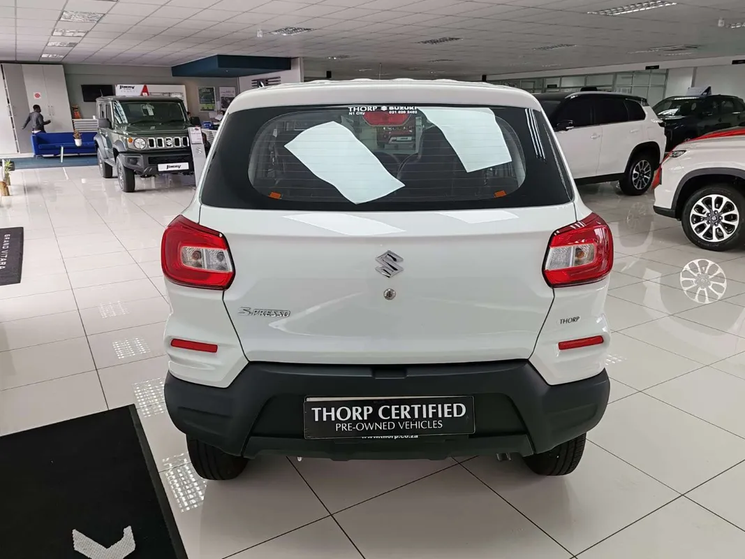 Suzuki S-Presso 1.0 GL+ MT - Image 6