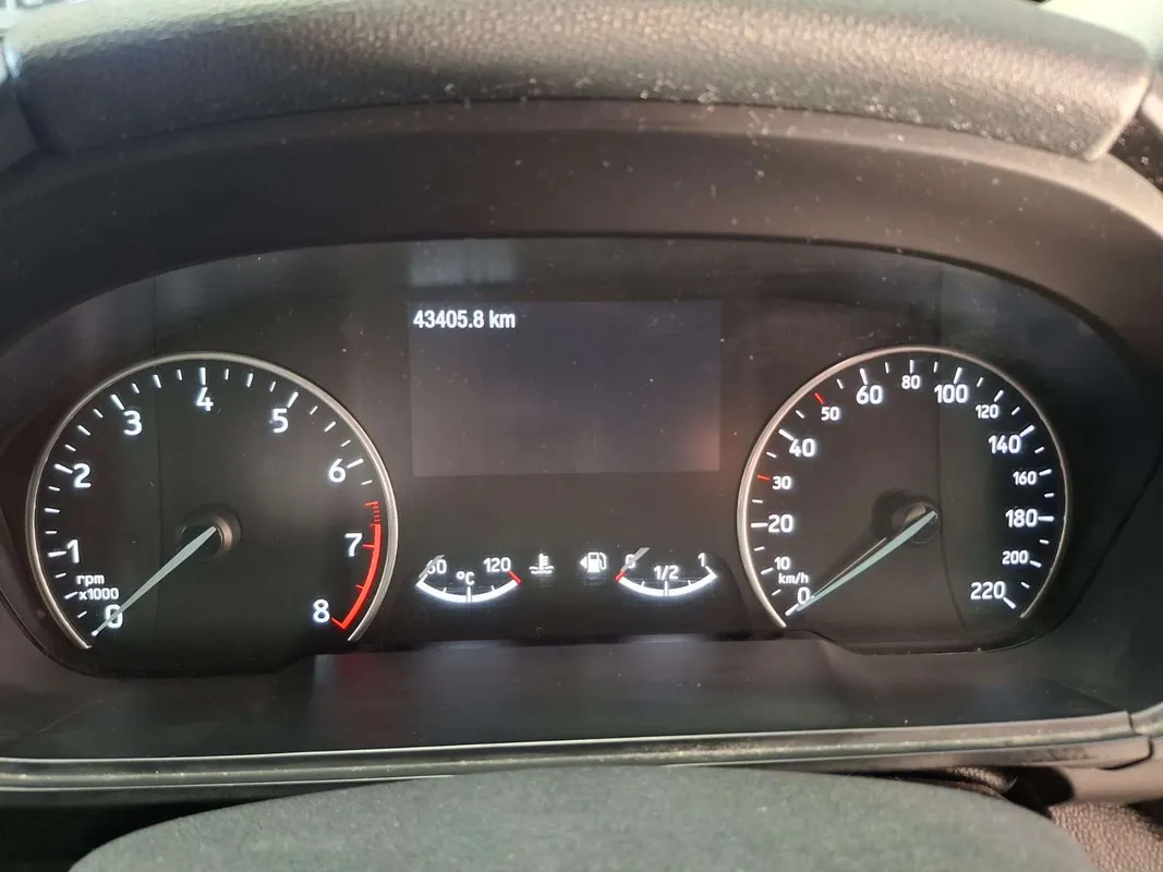 Ford EcoSport 1.0T Titanium - Image 13
