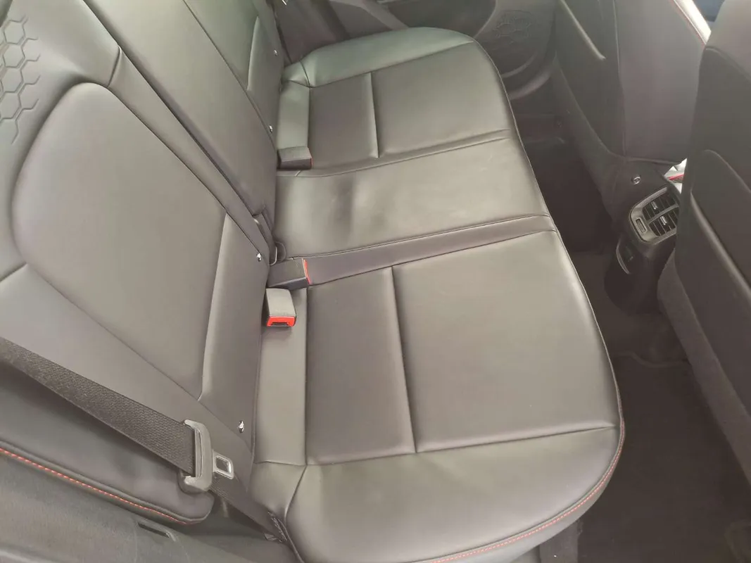 Hyundai Grand i10 1.2 Fluid A/T - Image 12