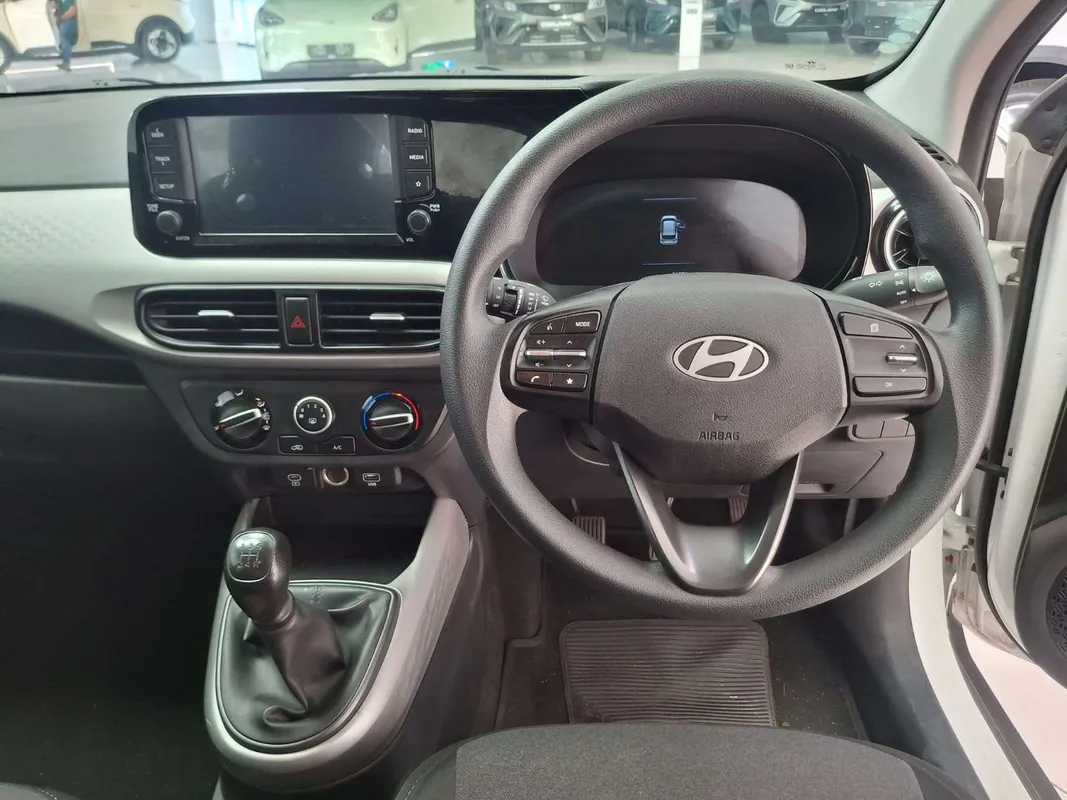 Hyundai Exter 1.2 Premium MT - Image 14